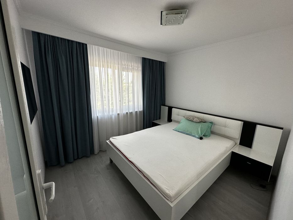 Apartament 3 camere de inchiriat