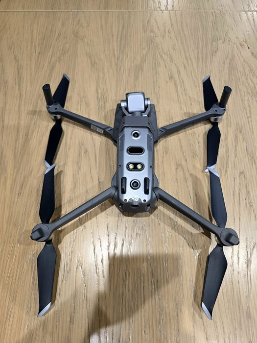 DJI Mavic 2 Pro Fly More + много екстри