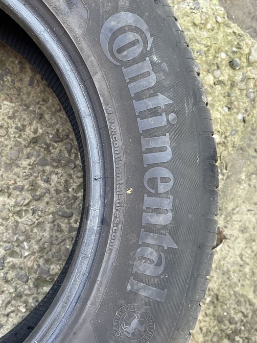 Anvelope vara 235/60 R18, 2 bic Continental, 2 buc Pirelli