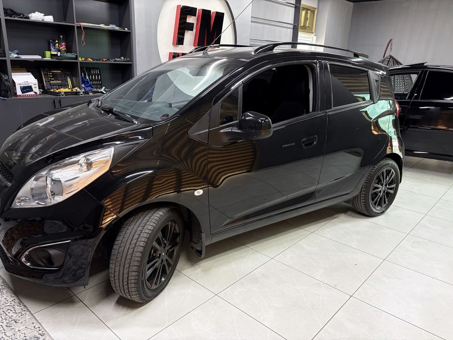 Spark Black Elegant plus