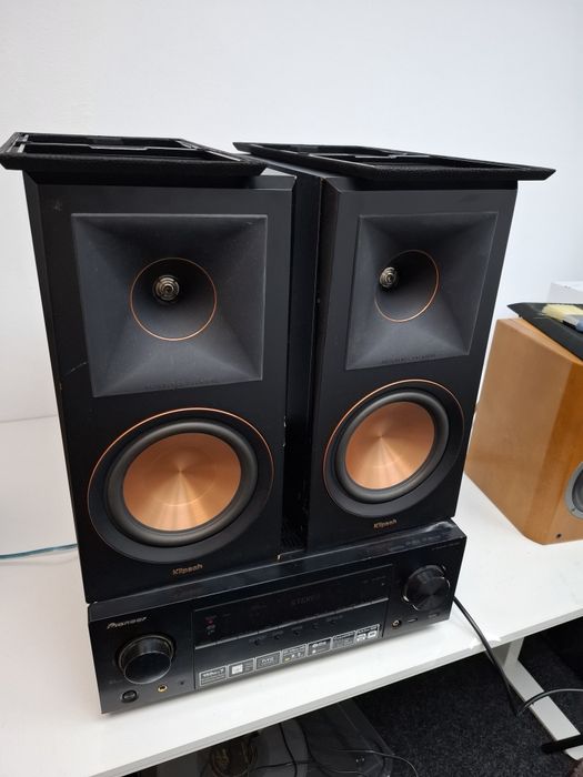 Klipsch RP-600M – Boxe stereo / home cinema, sunet puternic și clar