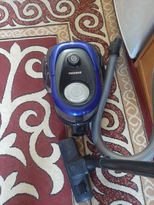 Продам пылесос SAMSUNG.