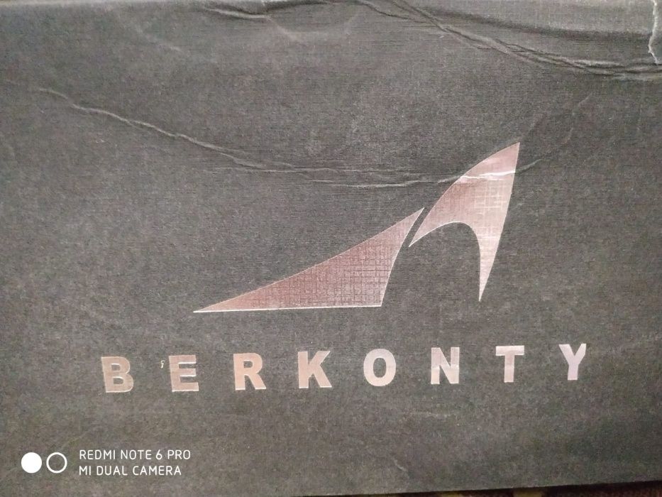 Туфли женские                         .