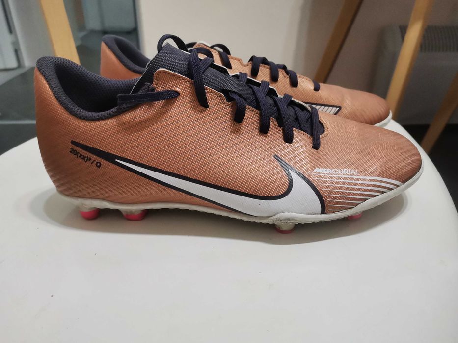 Бутонки NIKE, отлично състояние