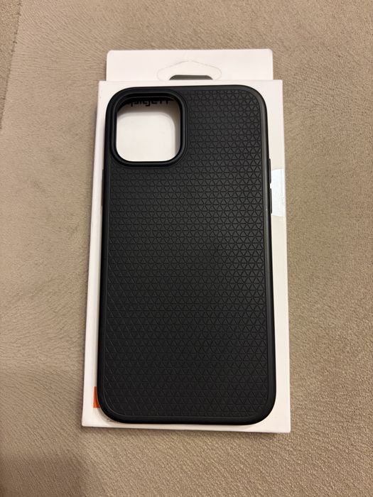 Husa Spigen Liquid Air iPhone 12/12 pro