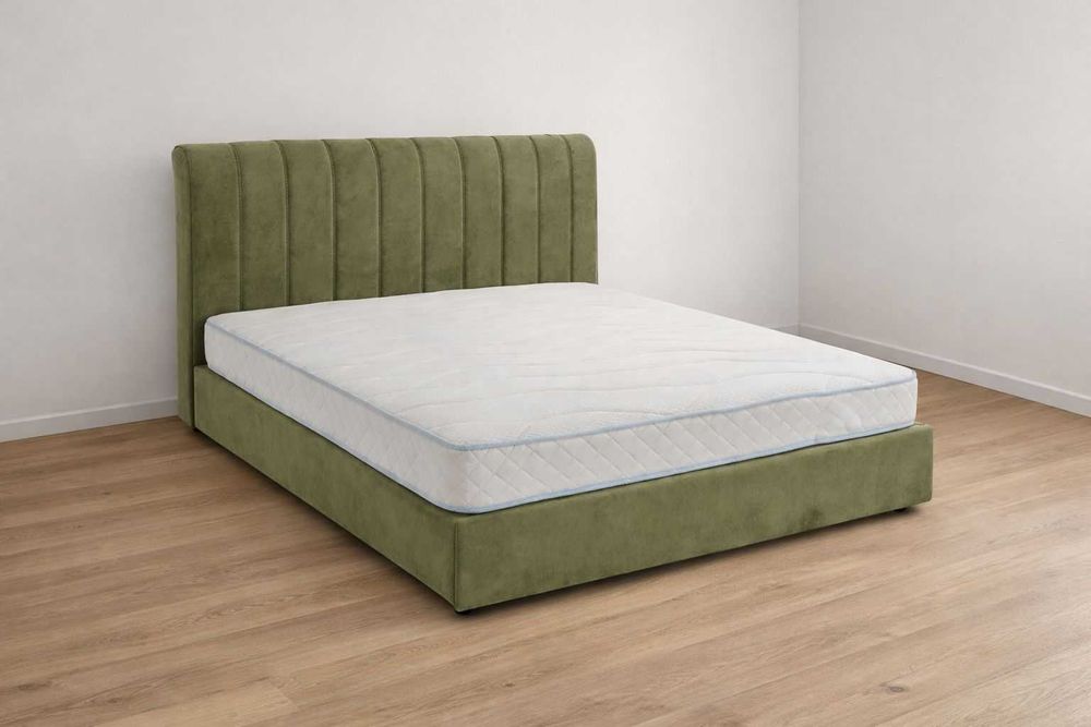 Pat Anka dimensiune 160 x 200 cm. Ca nou.