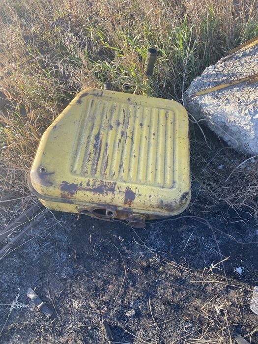 Продам …………………..