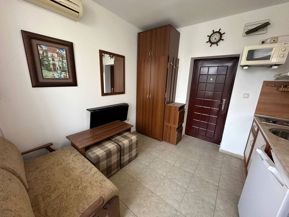 Продава се Едностаен апартамент в к.к. Слънчев бряг - 35 кв.м за 700 €/кв.м - Снимка #9