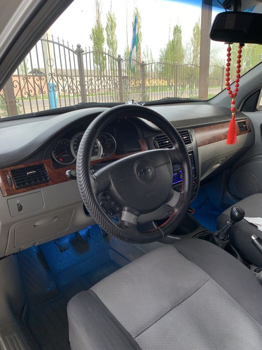 lasseti sotiladi moshina holati yaxshi