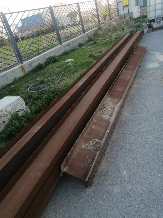 Продам срочно двухтавр толшина 6мм длина 12 метров 30 на 15