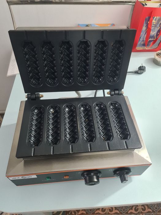 Вафельница орешнитца