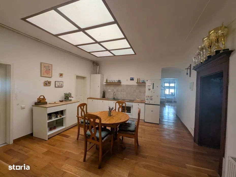 Apartament cu farmec istoric, complet renovat– Str. Mitropoliei — fotografia 1