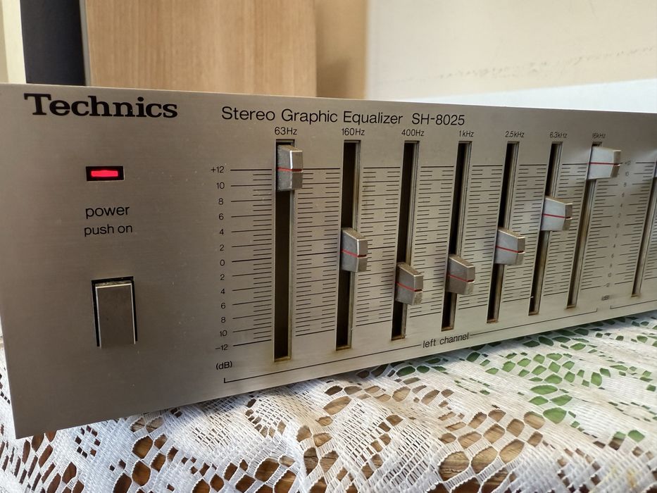 Technics CH-8025 ексвалайзер