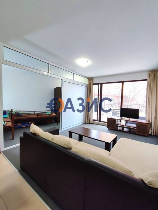 Продава се Двустаен апартамент в Ахелой - 67 кв.м за 866 €/кв.м - Снимка #1