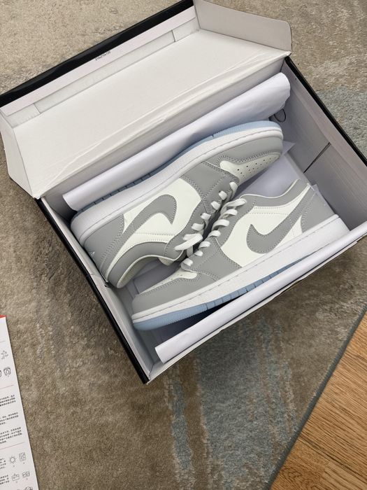 Кроссовки Jordan low 1
