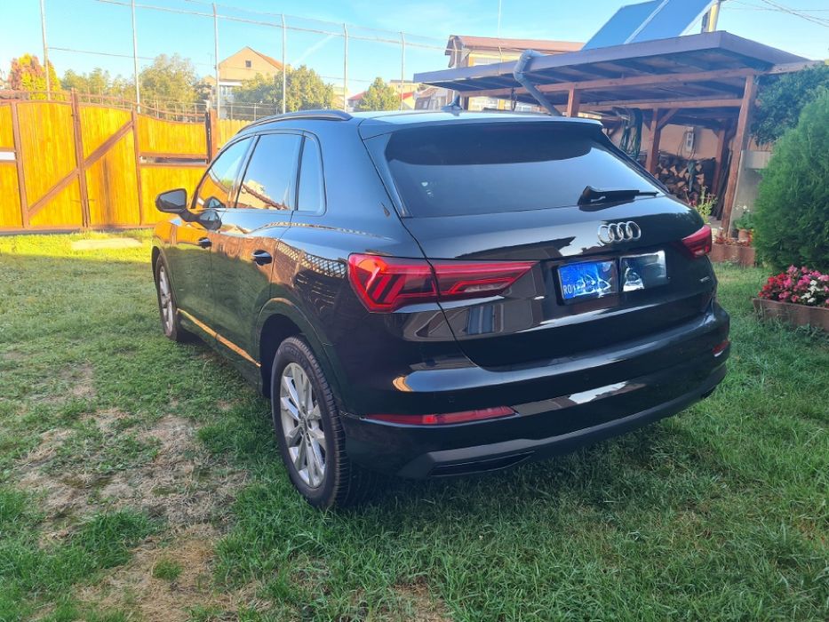 Audi q3 2019 advanced s-line