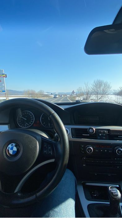 Bmw e91 touring 318d vand/schimb f30/31 sau suv autoutilitara