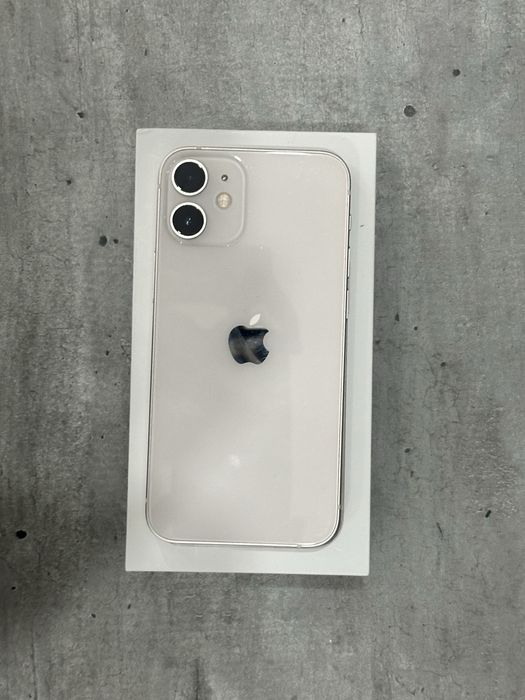 Продам Iphone 12 mini
