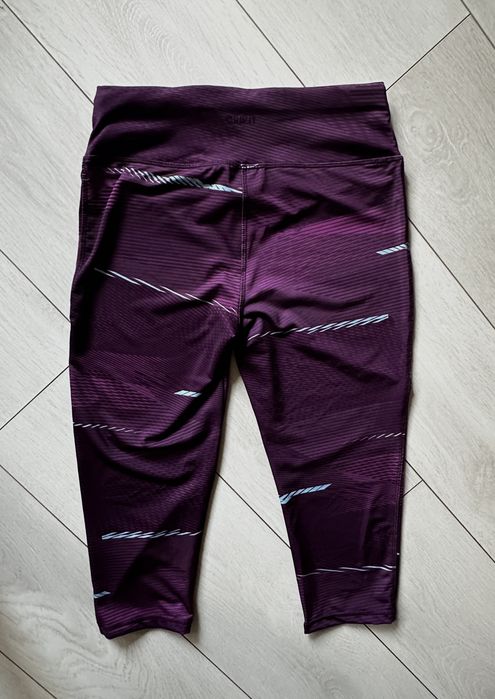 Дамски спортни клинове