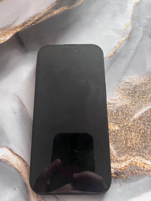 Продам iPhone 15