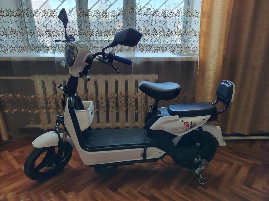 Электроскутер  SK8
Отличный вариант для