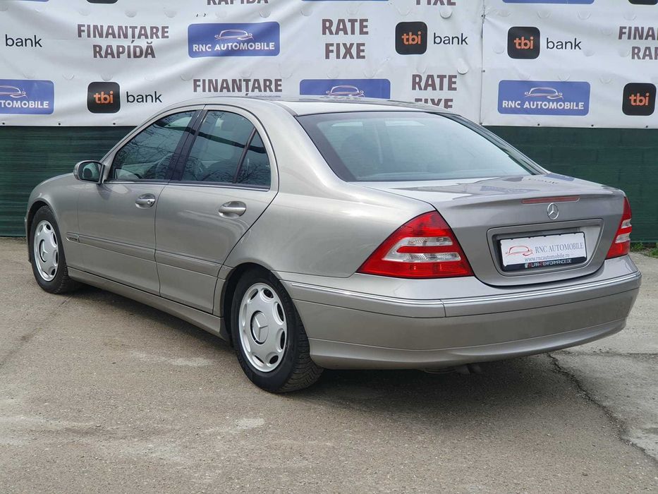 MERCEDES-BENZ C-Class 2005 — imagine 3