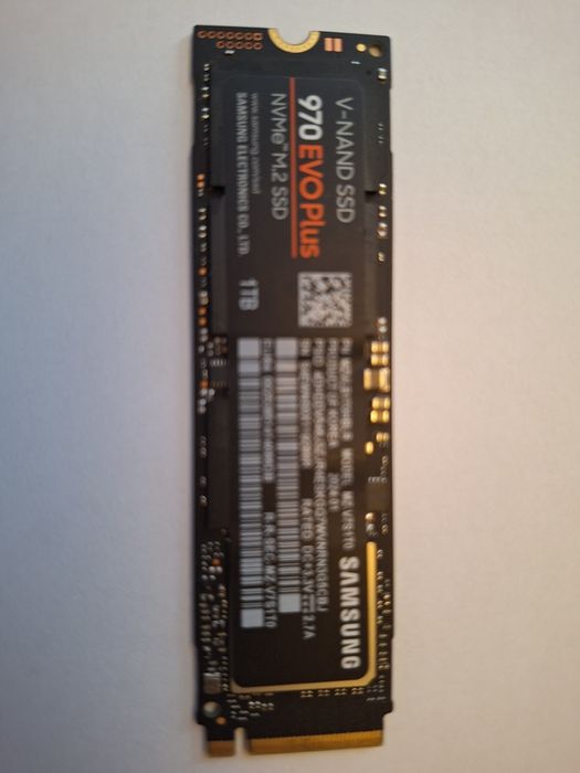 Memorie Kingston 8gb V NAND SSD Samsumg EVO plus  1TB