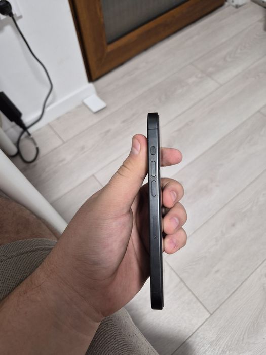 iPhone 15 pro [excelent]