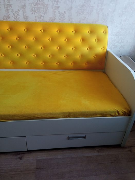 Продам две кровати по цене одной