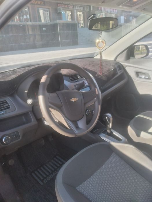 Cobolt moshinasi srochna sotiladi