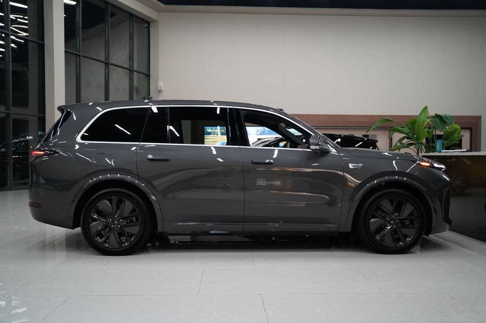 Li 9 Ultra Lixiang 3 года гарантия официальный сервис + мастер аккаунт