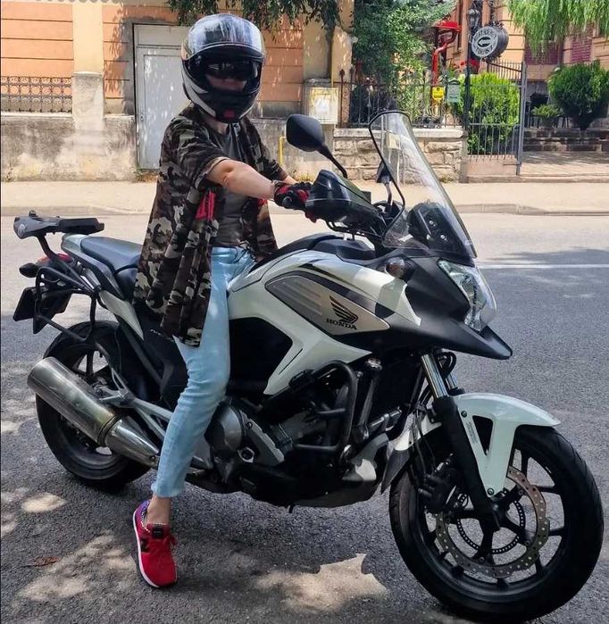HONDA NC700X 2013 cu topcase si cutii laterale