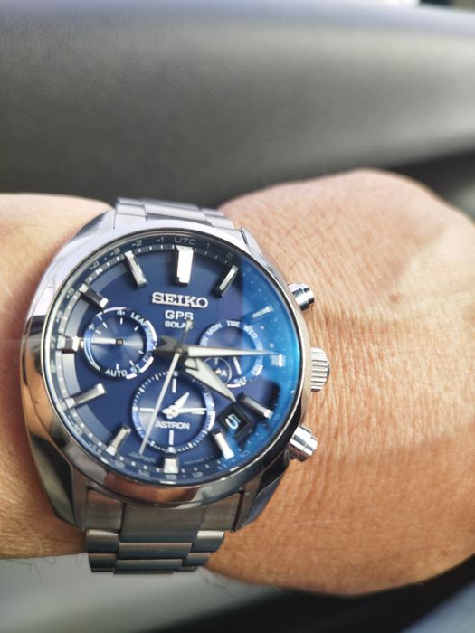 Часы Seiko Astron