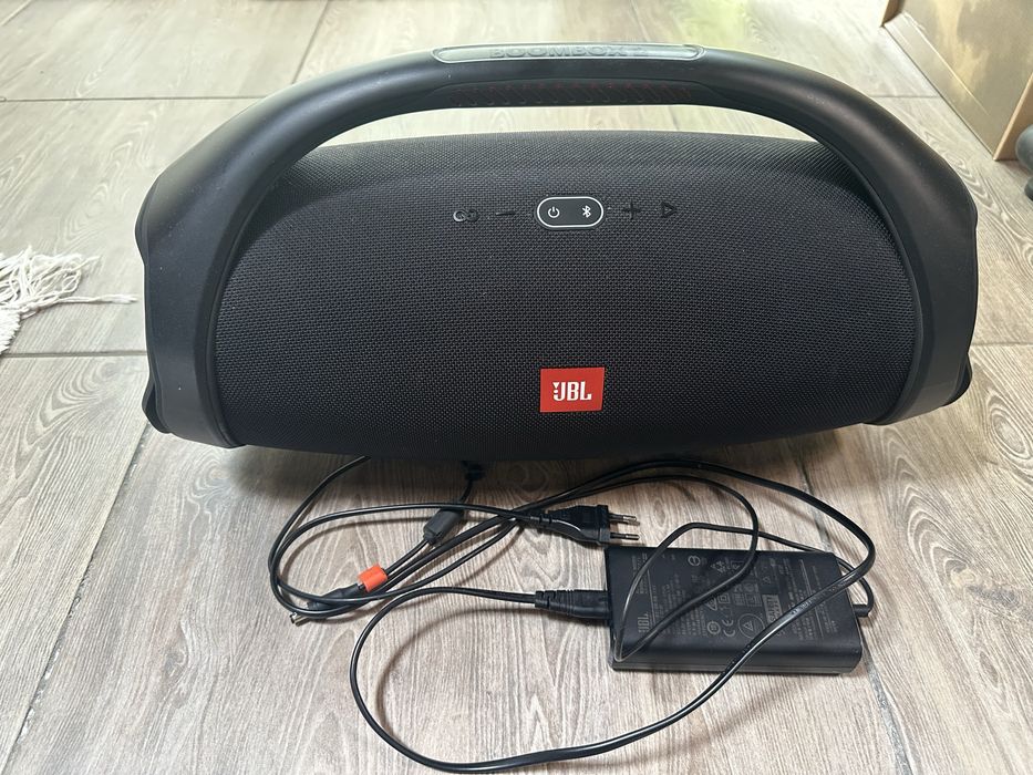 Boxa Portabila JBL Boombox 2 – Stare Foarte Buna, Incarcator Original