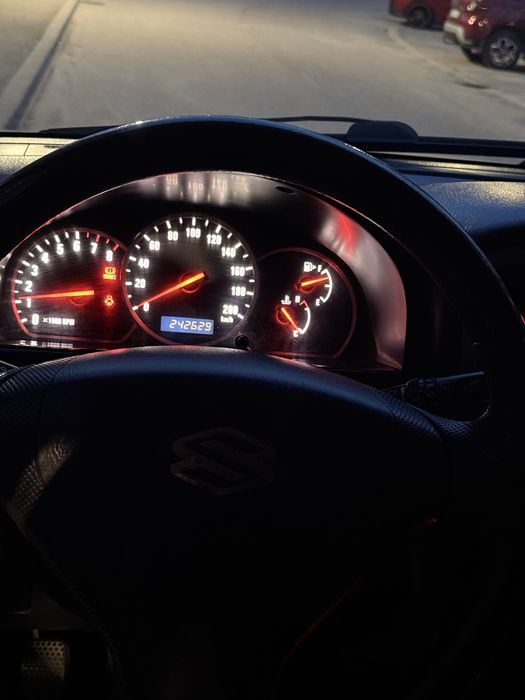 SUZUKI Grand Vitara 2003 — imagine 4
