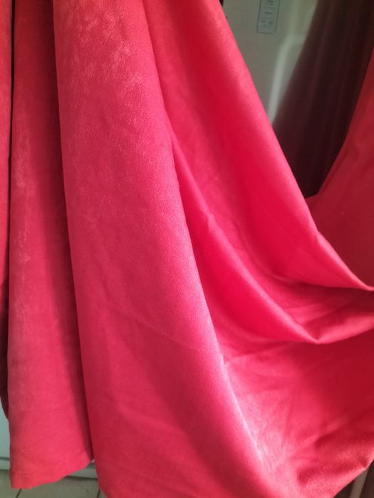 Продам штор 9000тг