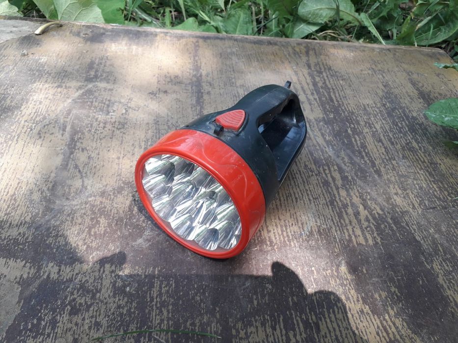 Светодиодный фонарь