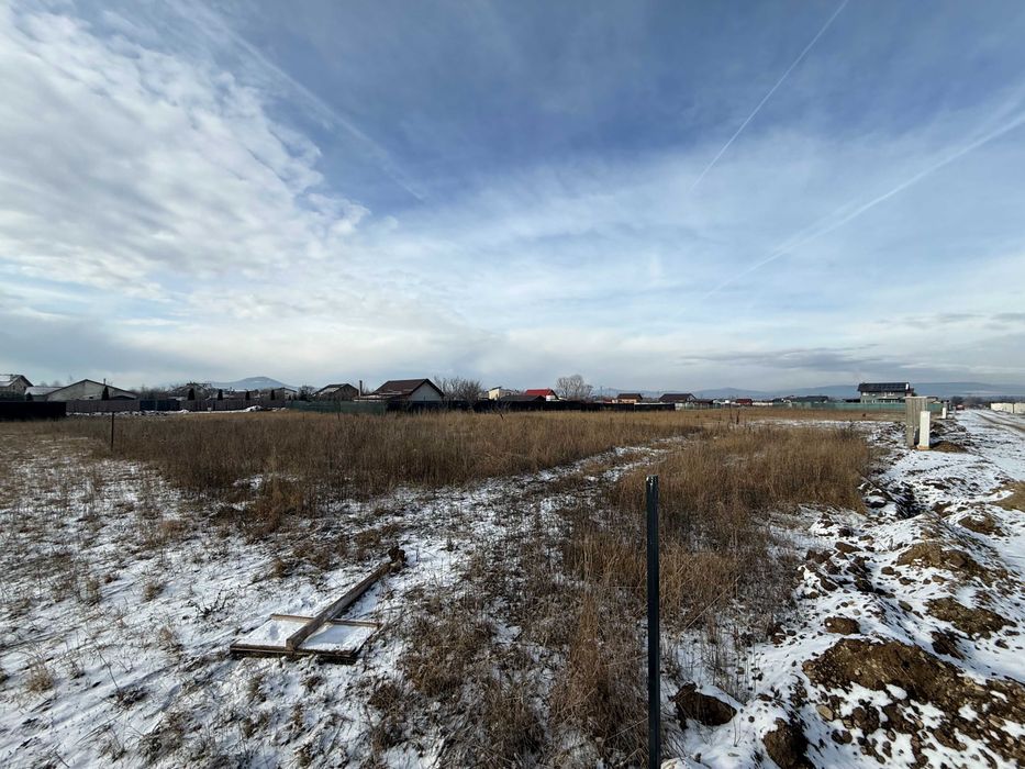 Teren casă intravilan 900 mp, deschidere 21,3 m, Fish4Life