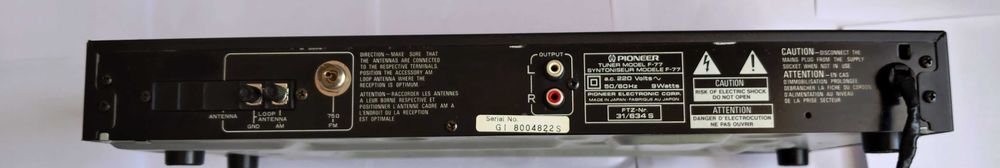 Цифров AM/FM радиотунер Pioneer F-77