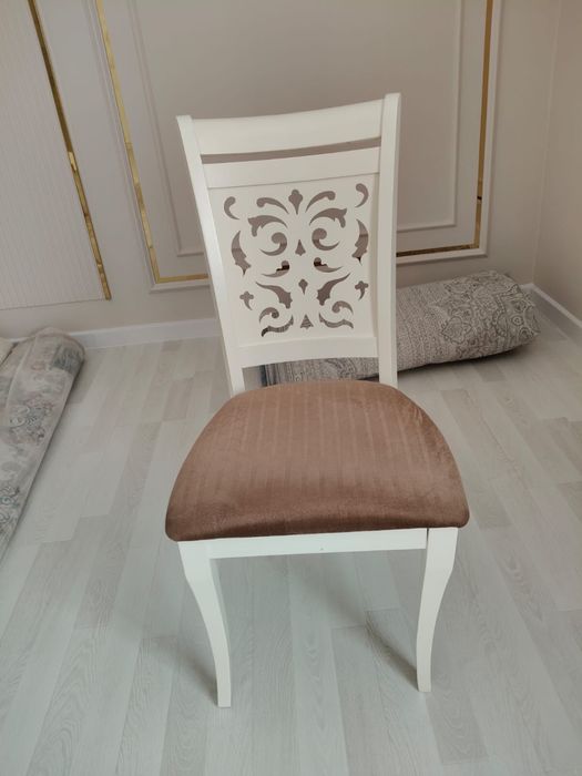 Стулья  гостиная