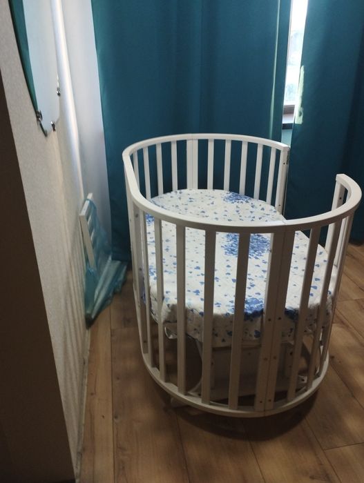 Продам детскую кроватку 5 в 1