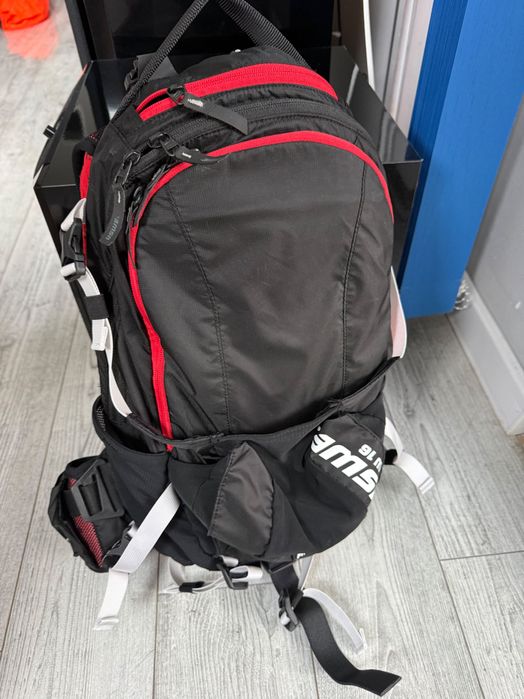 Най-добрата МТБ раница на планетата - USWE FLOW 16 - USWE Red