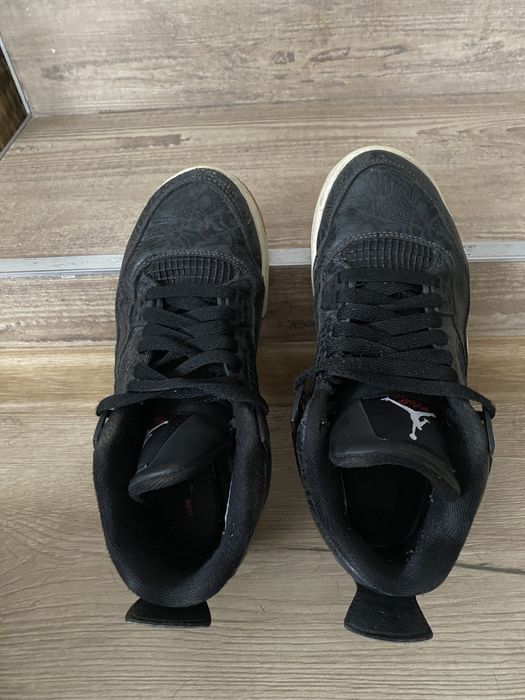 Pantofi sport jordan 4