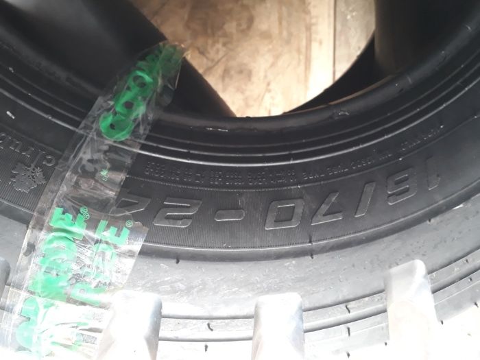 шины 17,5-25 20PR E3L3 на погрузчик