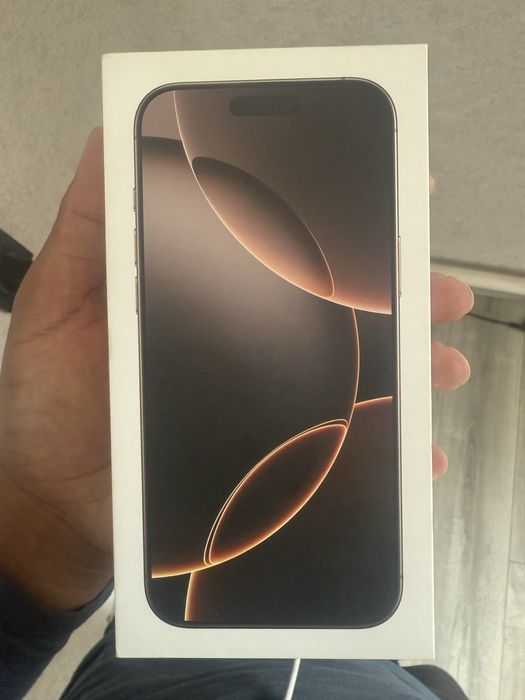 Продам Айфон 16 pro max 256 gb