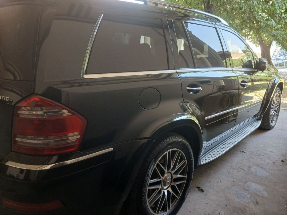 Mercedes benz  gl 550