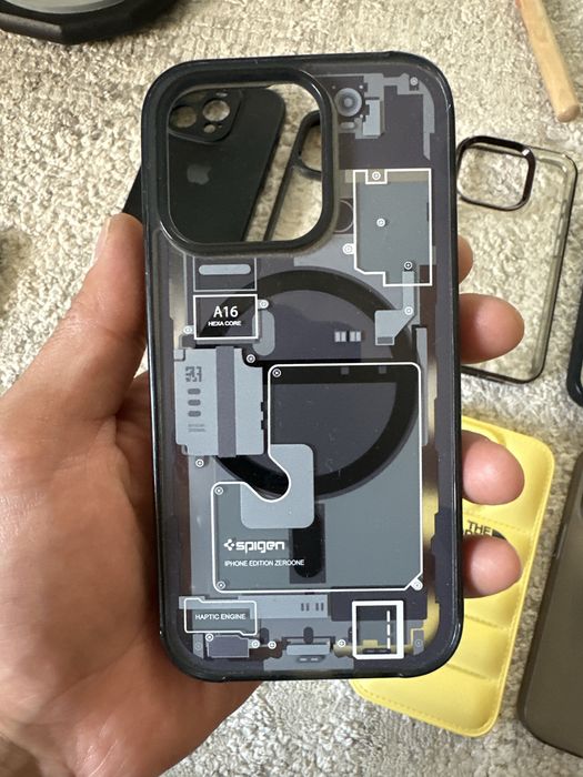 чехлы на айфон 14 pro