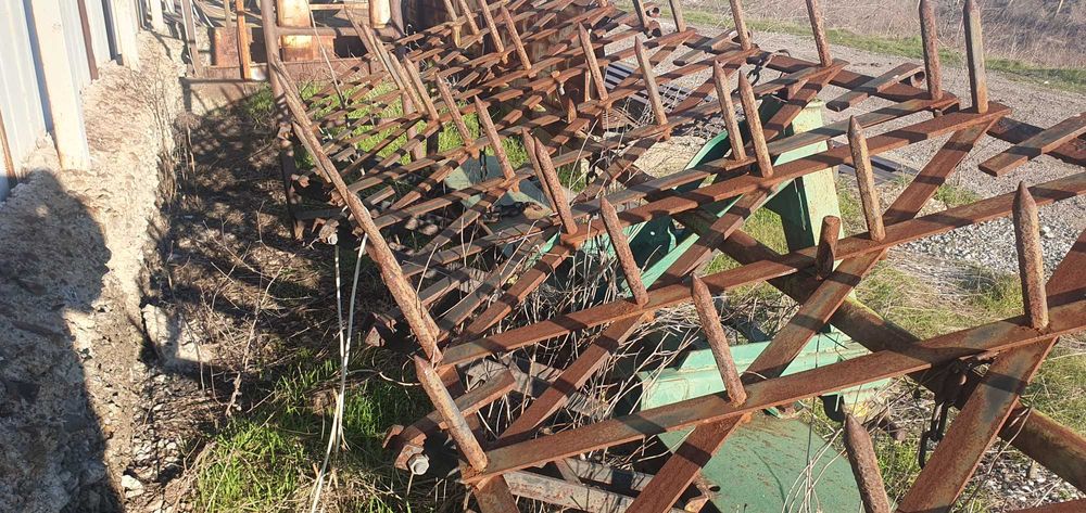 Култиватор чизел 2,5м; сеялка "румънка"; свредел за дупки