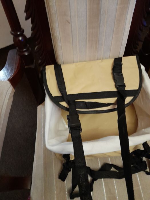 Кош за кола за домашни любимци