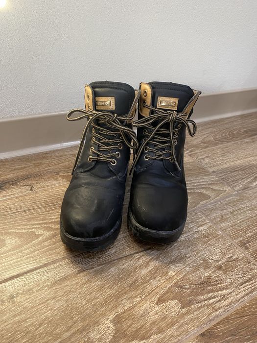 Дамски зимни боти